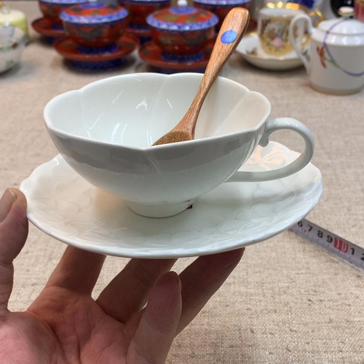金瓷阁家的美丽瓷器