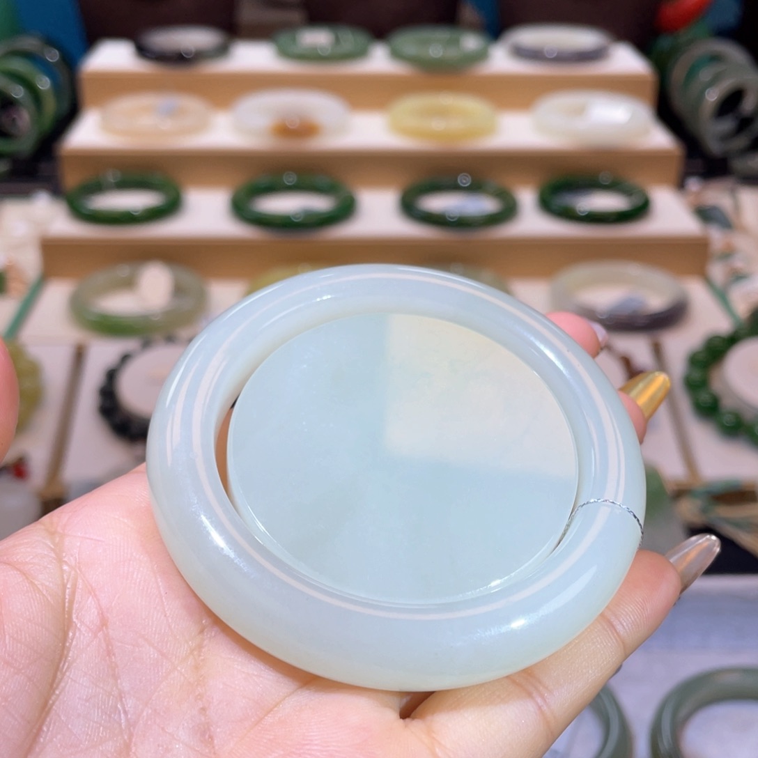 和田玉高品冰晴套装手镯53、54未镶嵌