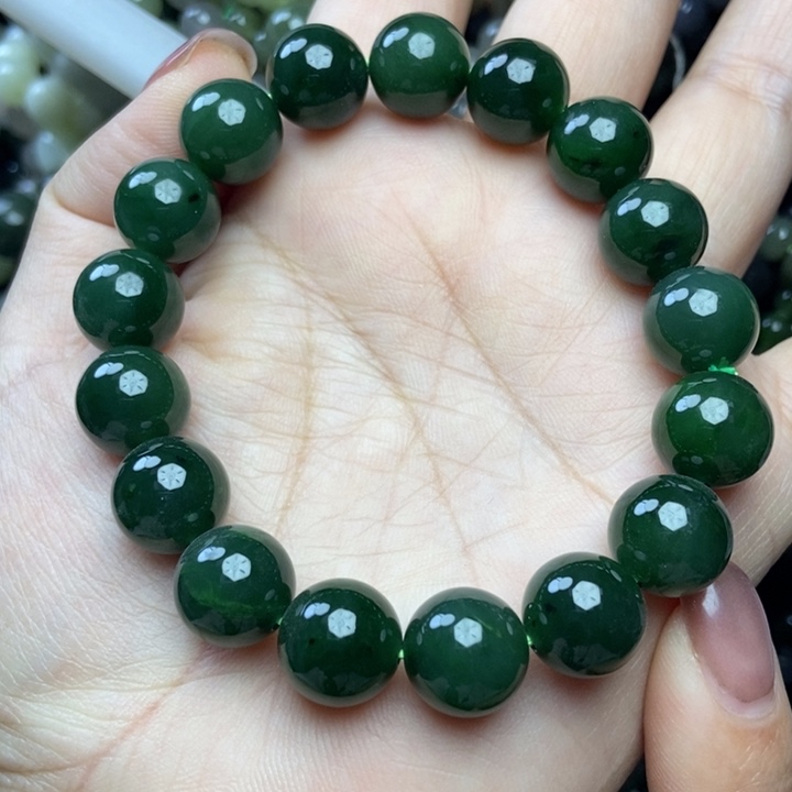 和田玉未镶嵌颈饰卡12