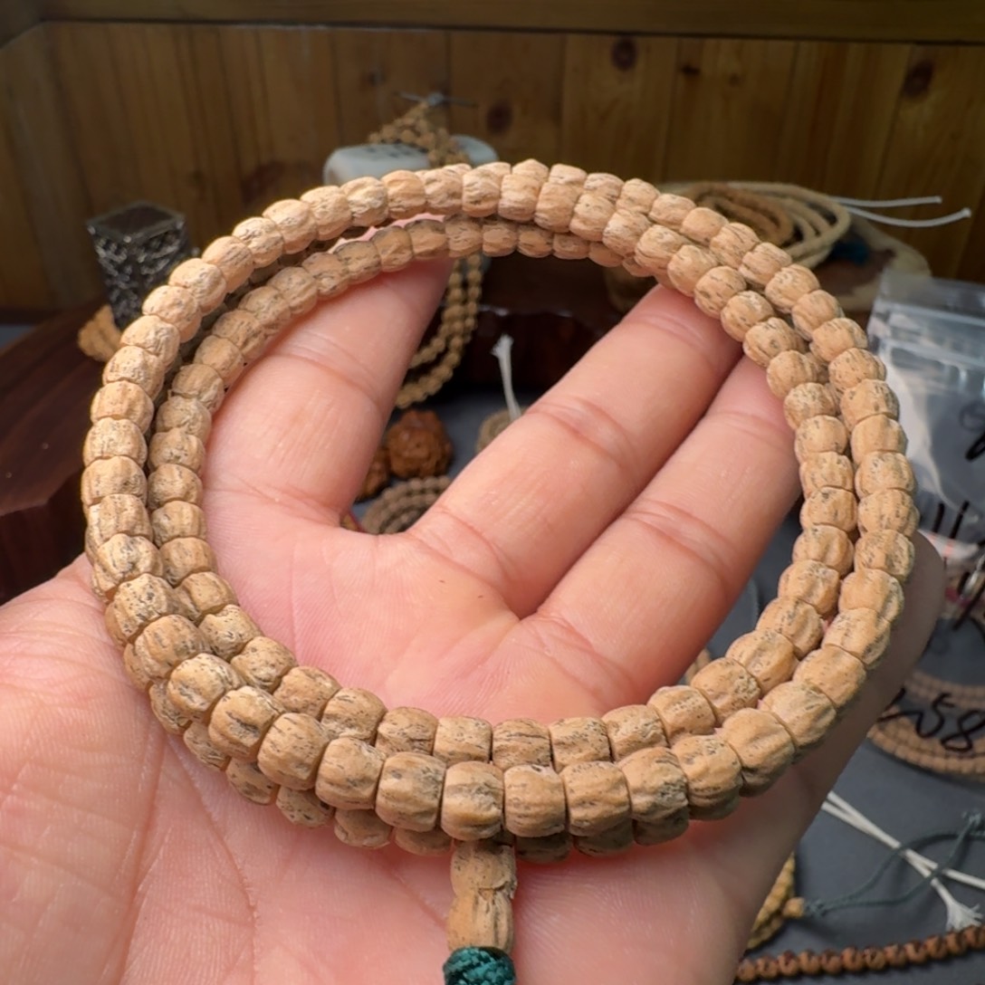 柏香籽/百香籽吊坠