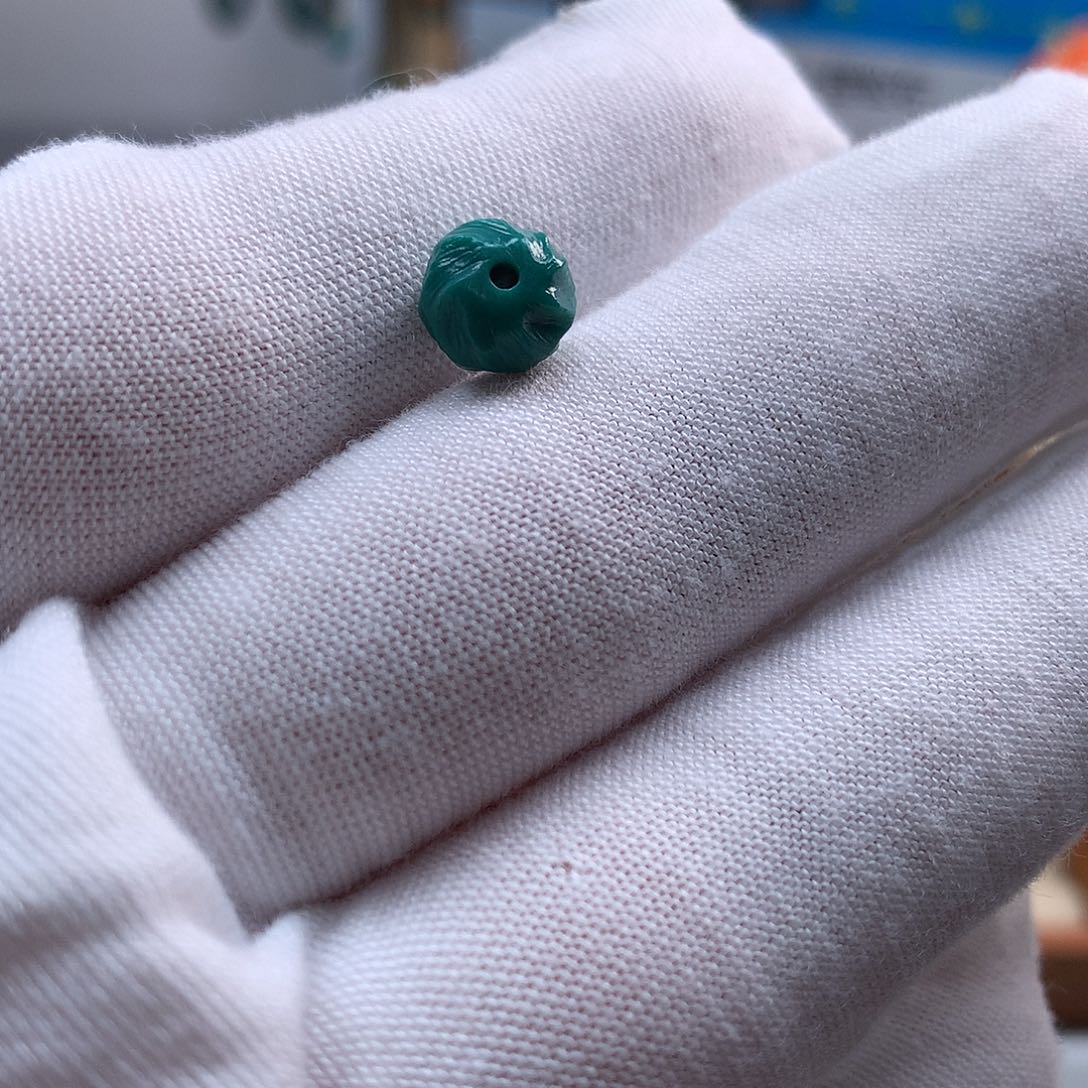 绿松石配饰未镶嵌