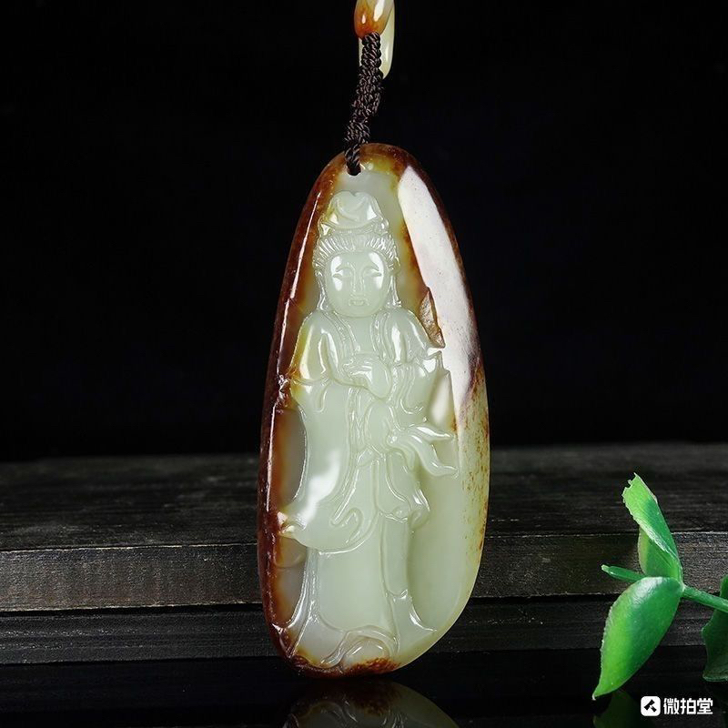 新疆和田玉观音挂件红皮白肉男士挂件和田玉油润