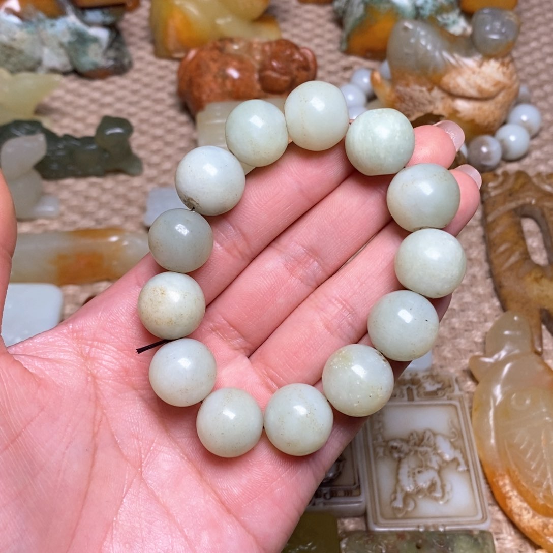 白玉菩提吊坠白玉菩提白玉菩提摆件
