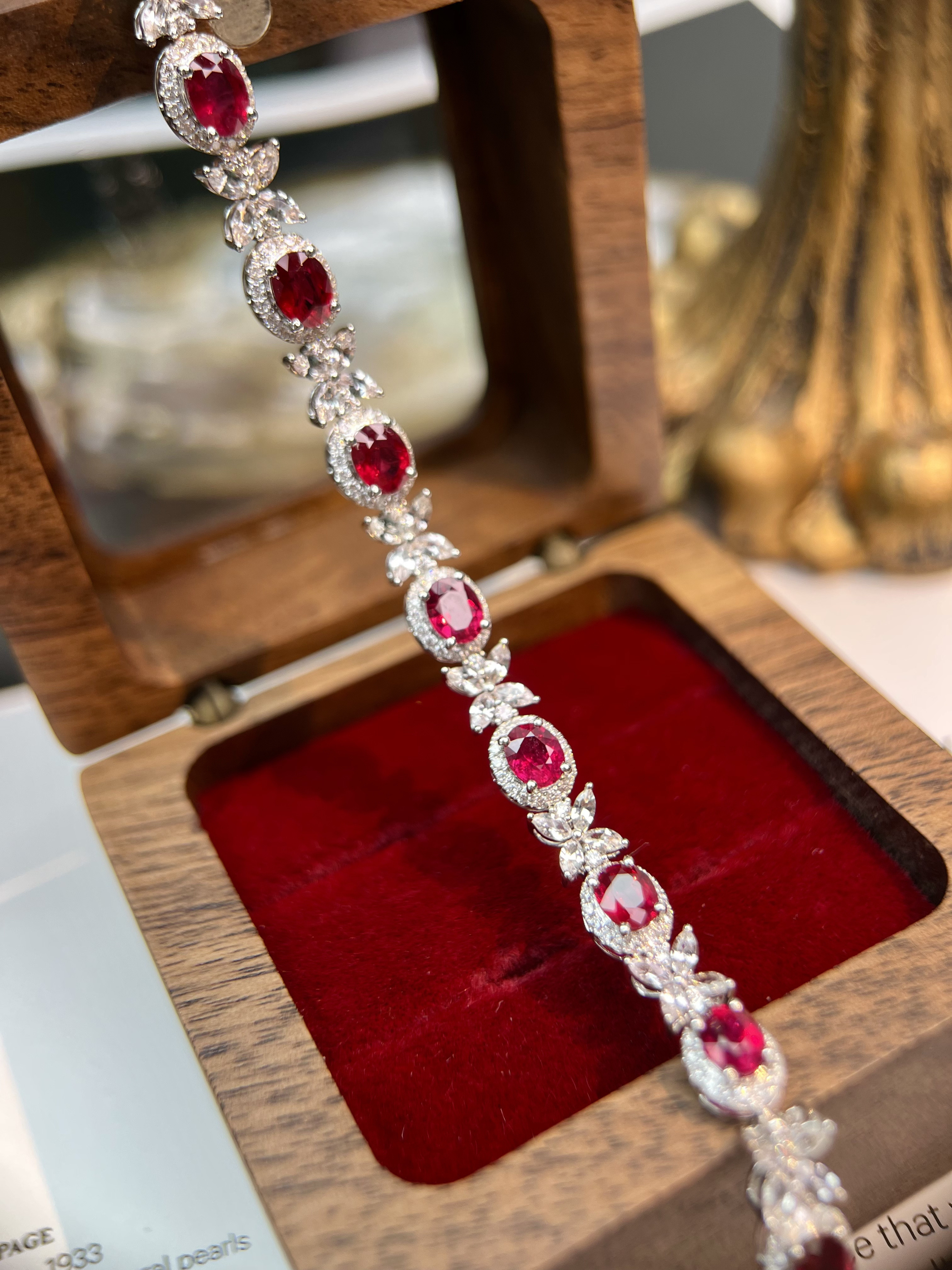 YIYI · 4.85ct红宝石手链 ·18k金钻石 · 附证
