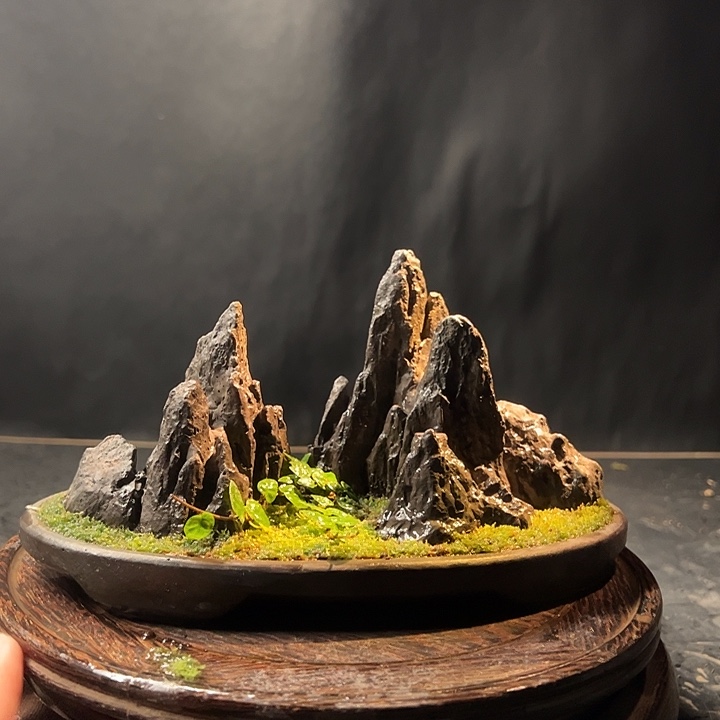 手工制作宋山石盆景