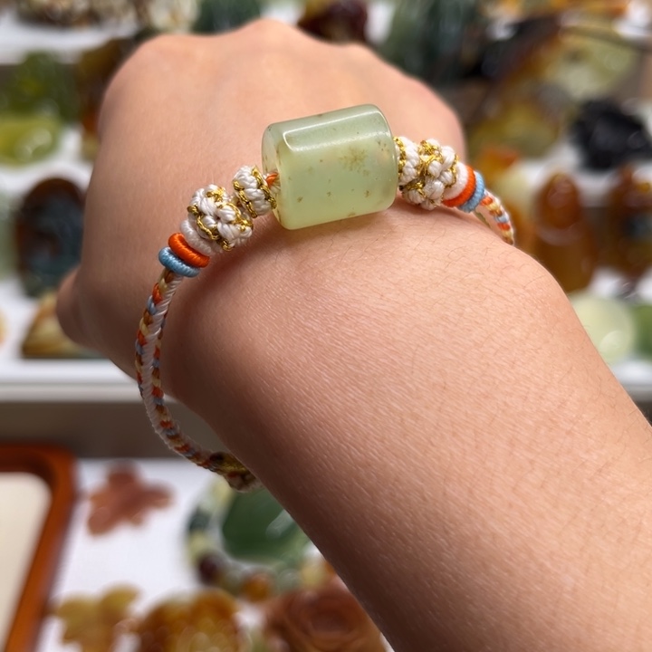 蛇纹石玉未镶嵌手牌