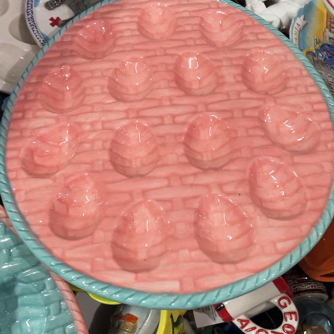 摆件   微瑕。        