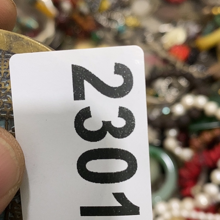 j****9摆件等各种工具2301