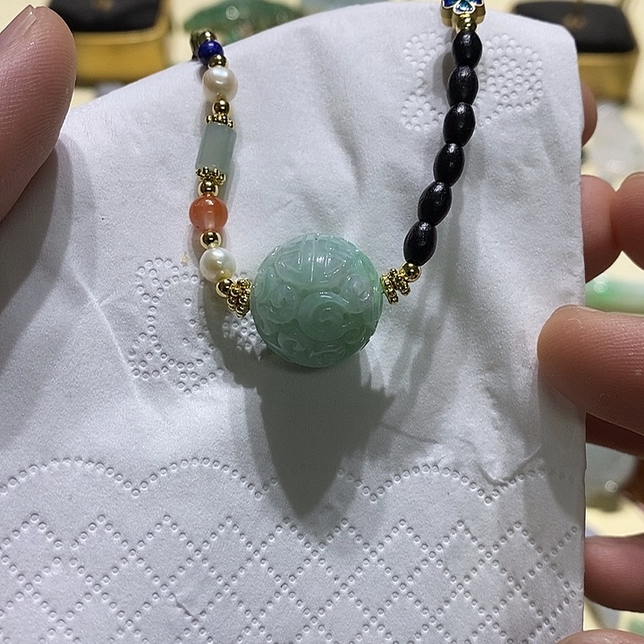 翡翠未镶嵌吊坠(不含链)挂件