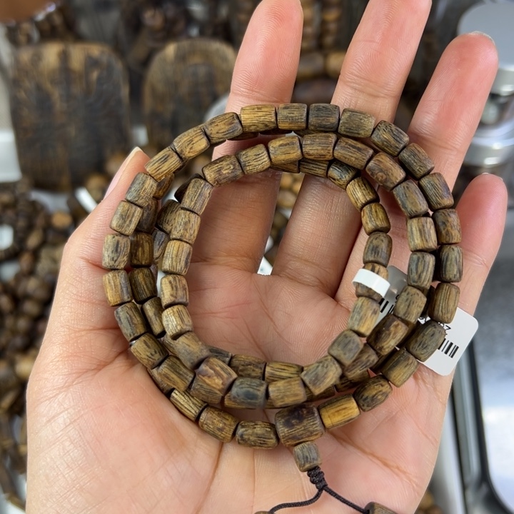 沉香碎屑沉香奇楠沉香0.5树心珠多圈