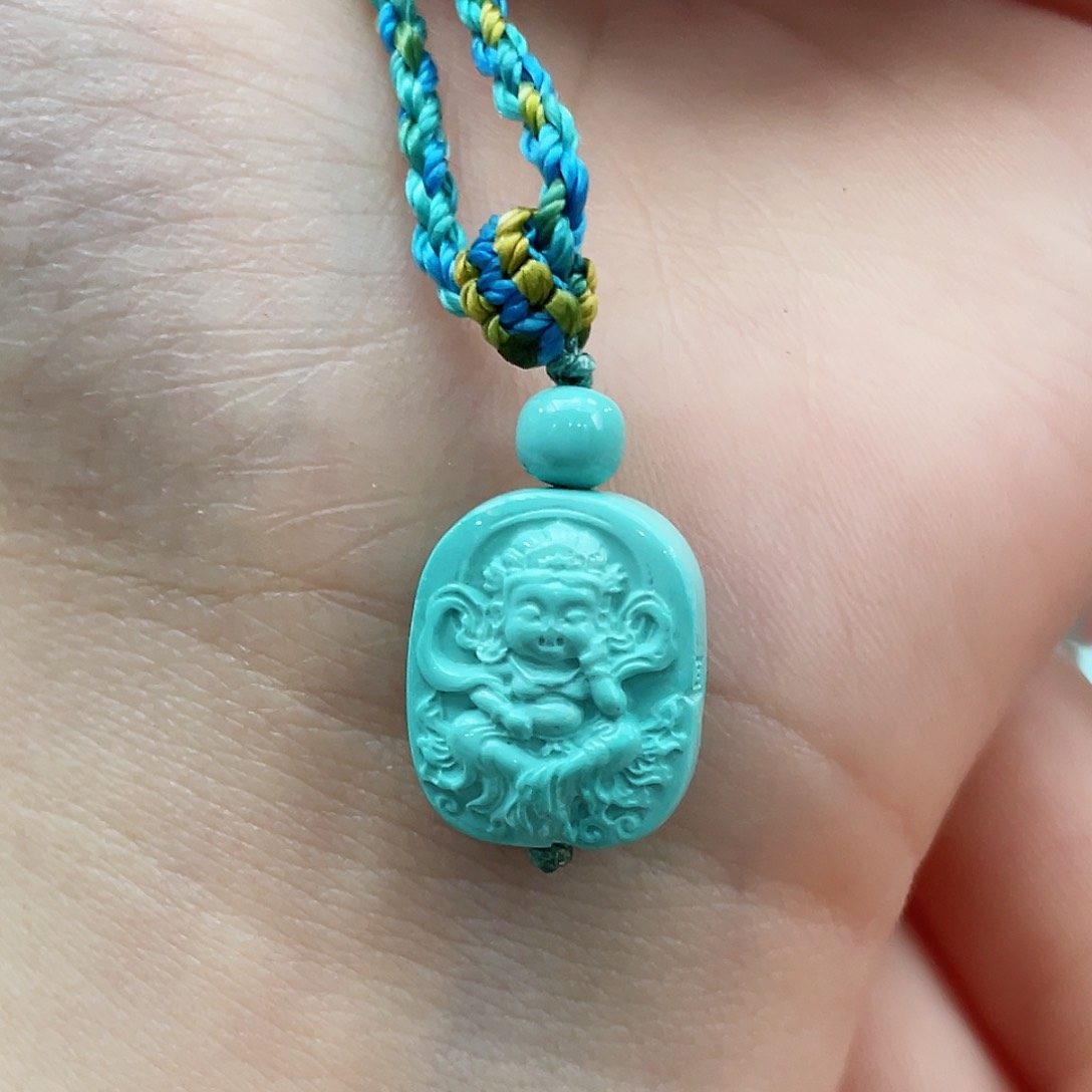 绿松石颈饰未镶嵌