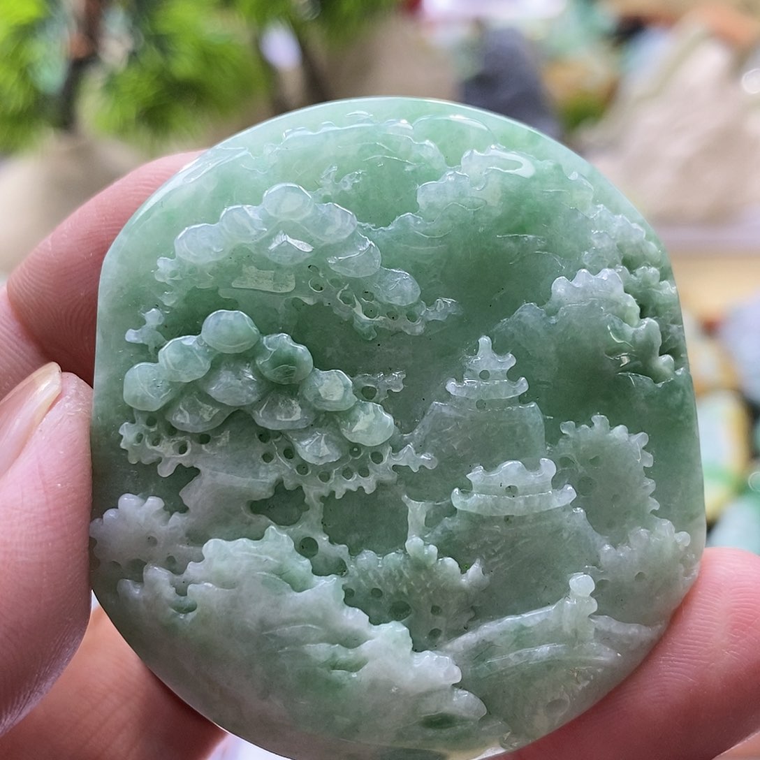 【闪购商品】翡翠颈饰未镶嵌111111111111111