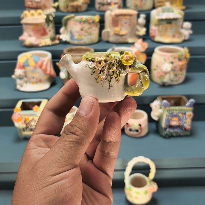 水壶手绘立体多肉花盆