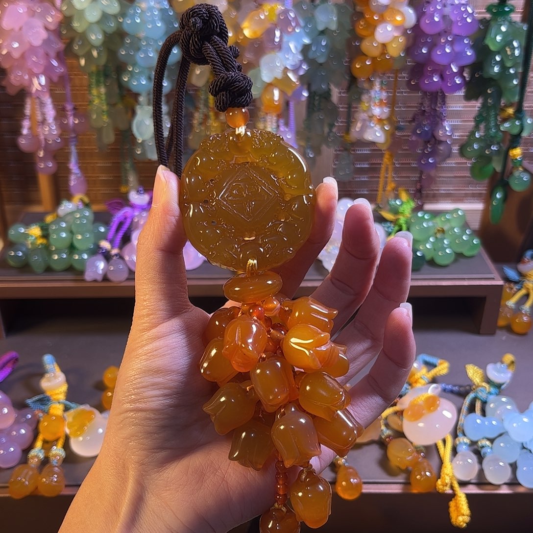 玛瑙/玉髓未镶嵌车挂福利款汽车挂件