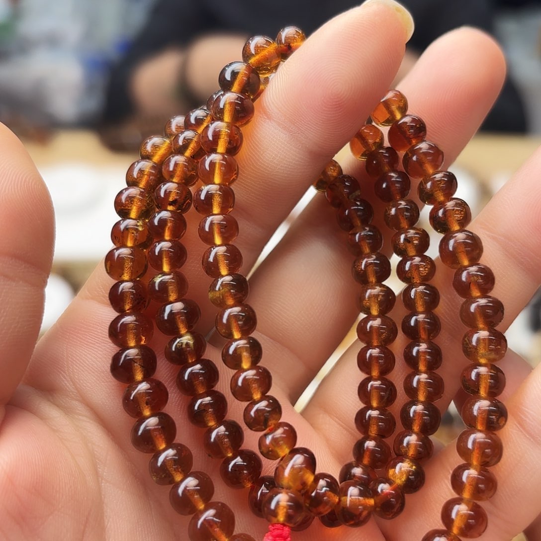 琥珀未镶嵌裸石六