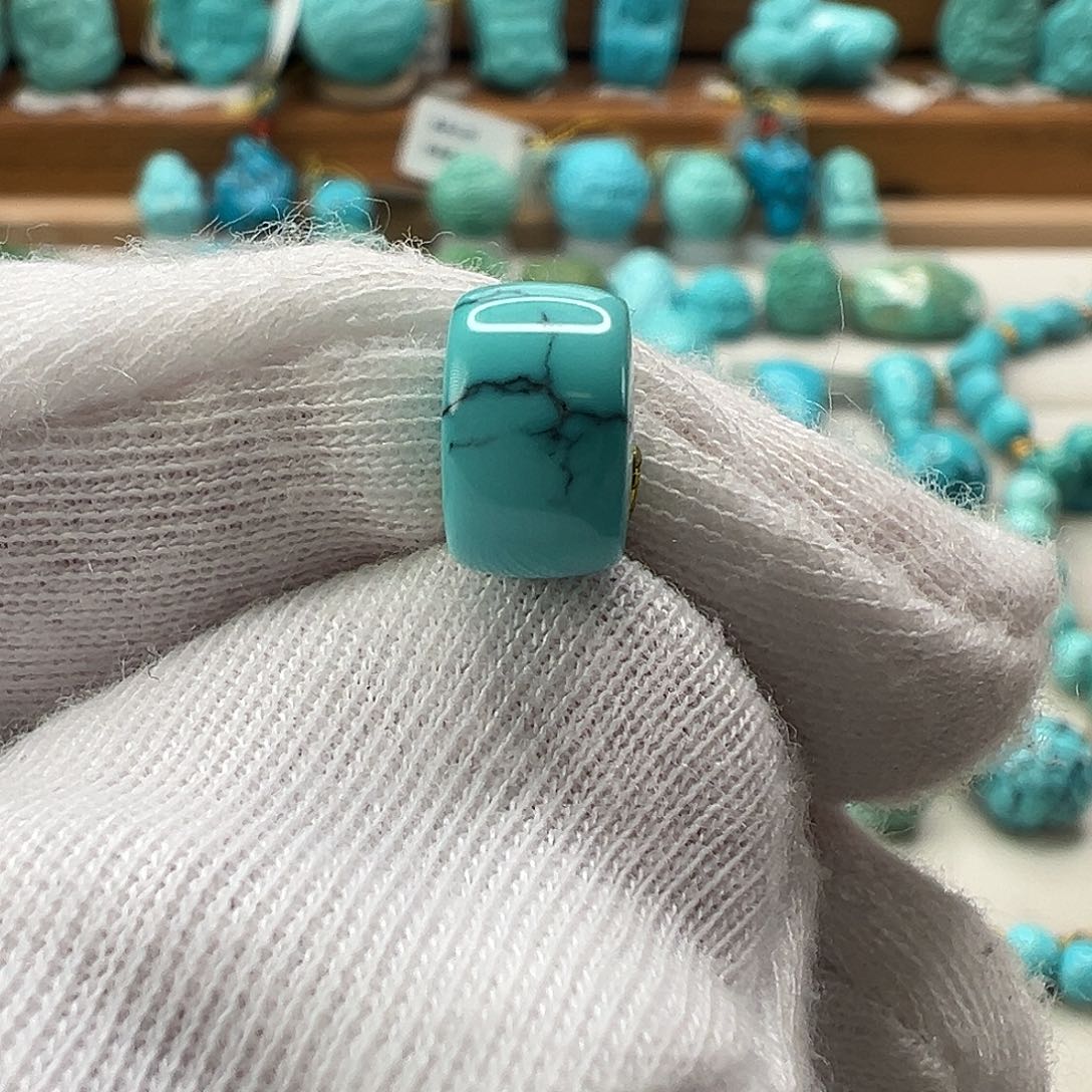 绿松石直切珠未镶嵌