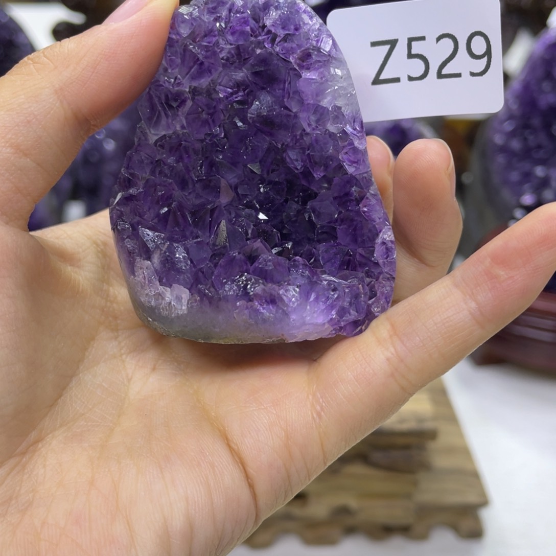 乌拉圭紫水晶摆件z529