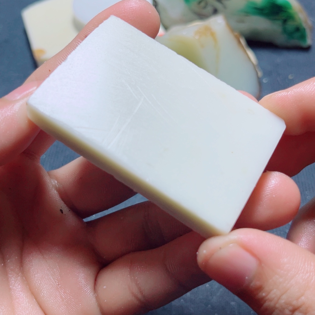 未镶嵌和田玉珠宝奇石