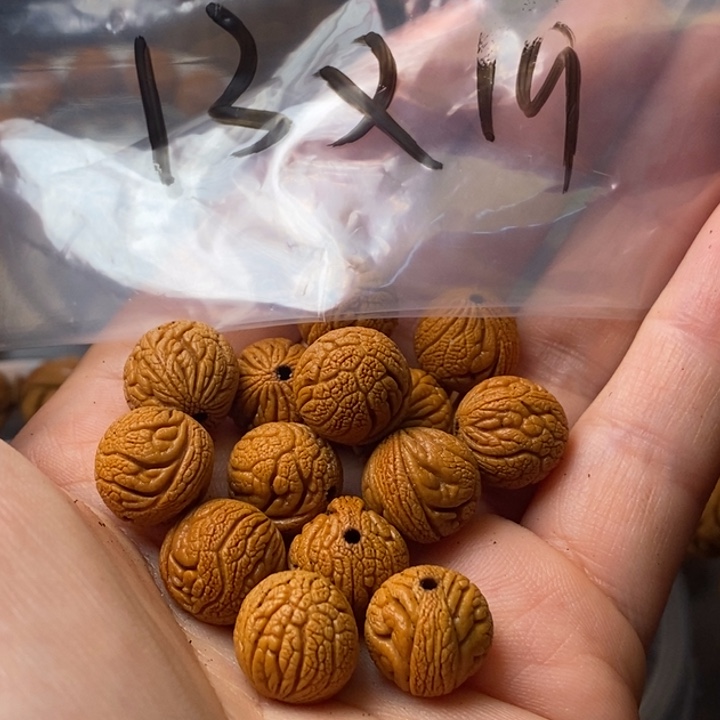 吊坠文玩核桃秦岭野生龙纹桃核13