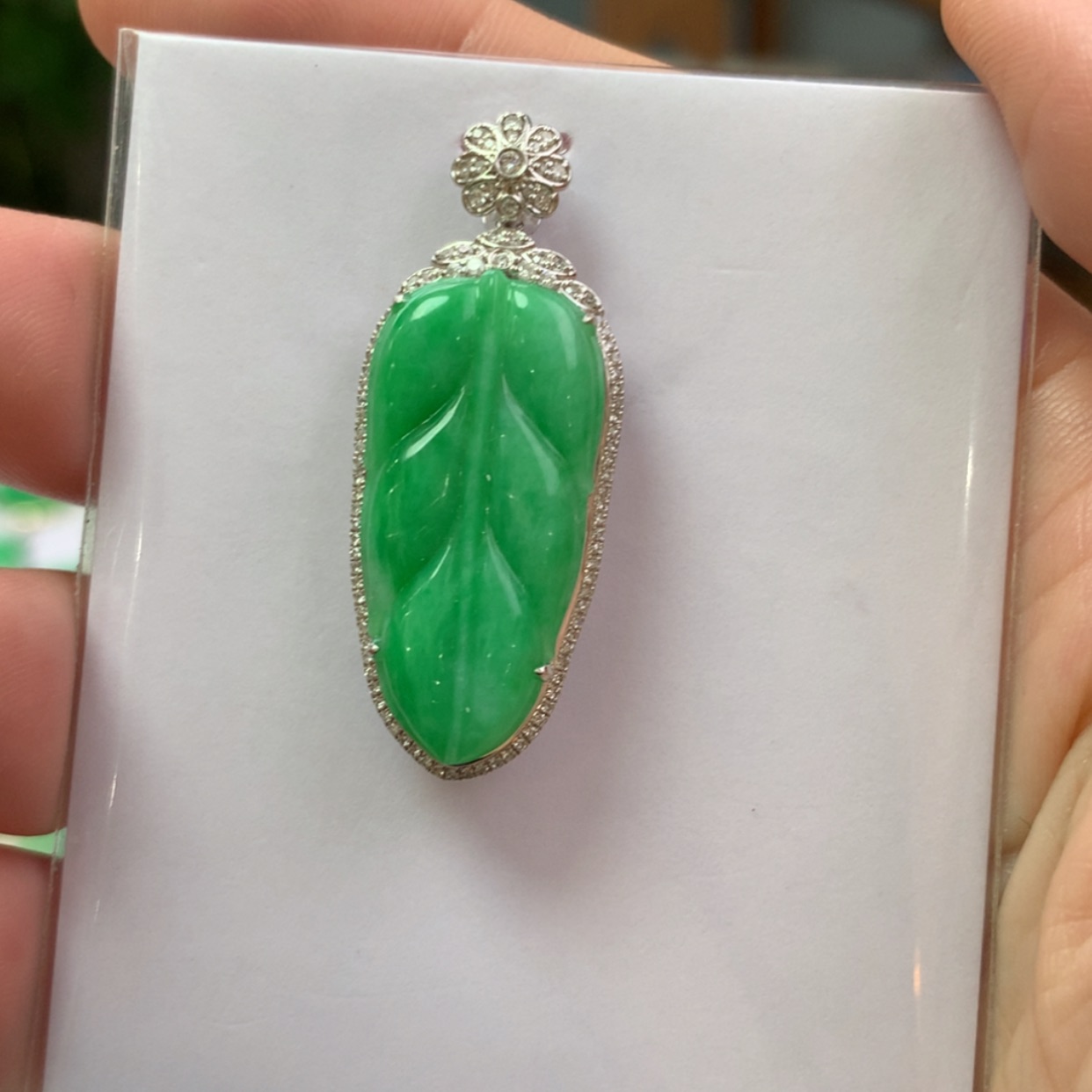 【闪购商品】翡翠颈饰18K金镶嵌翡翠首饰