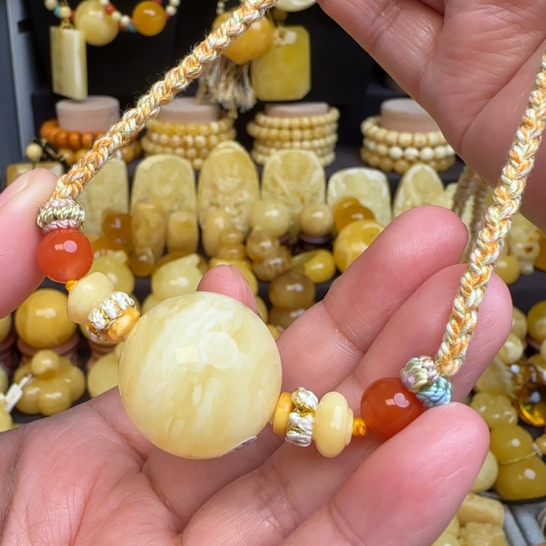 琥珀未镶嵌套链天然白花蜜蜡圆珠锁骨