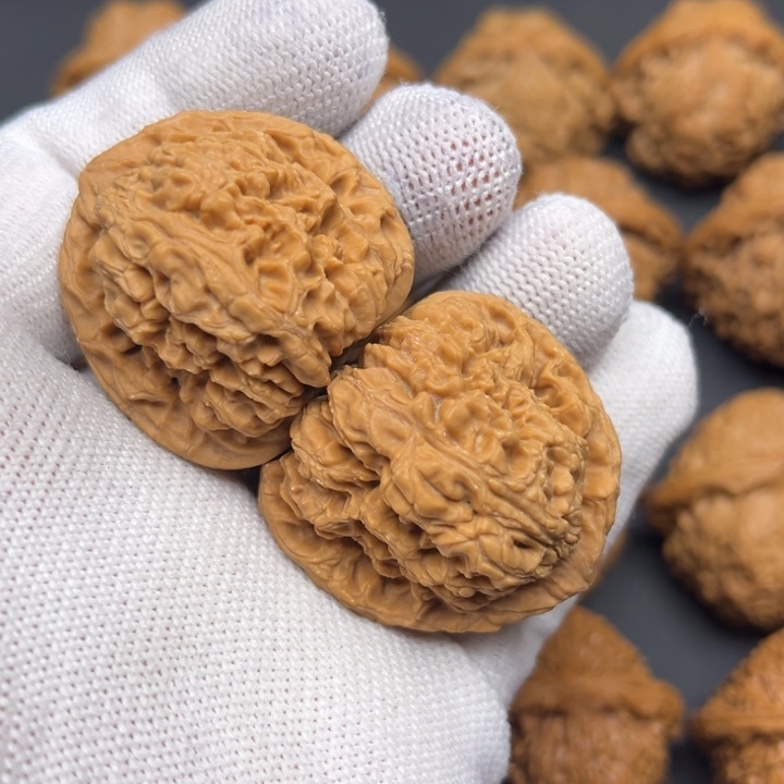 文玩核桃把件南疆