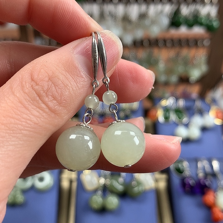 和田玉耳饰银S925镶嵌12左右蜂蜜水