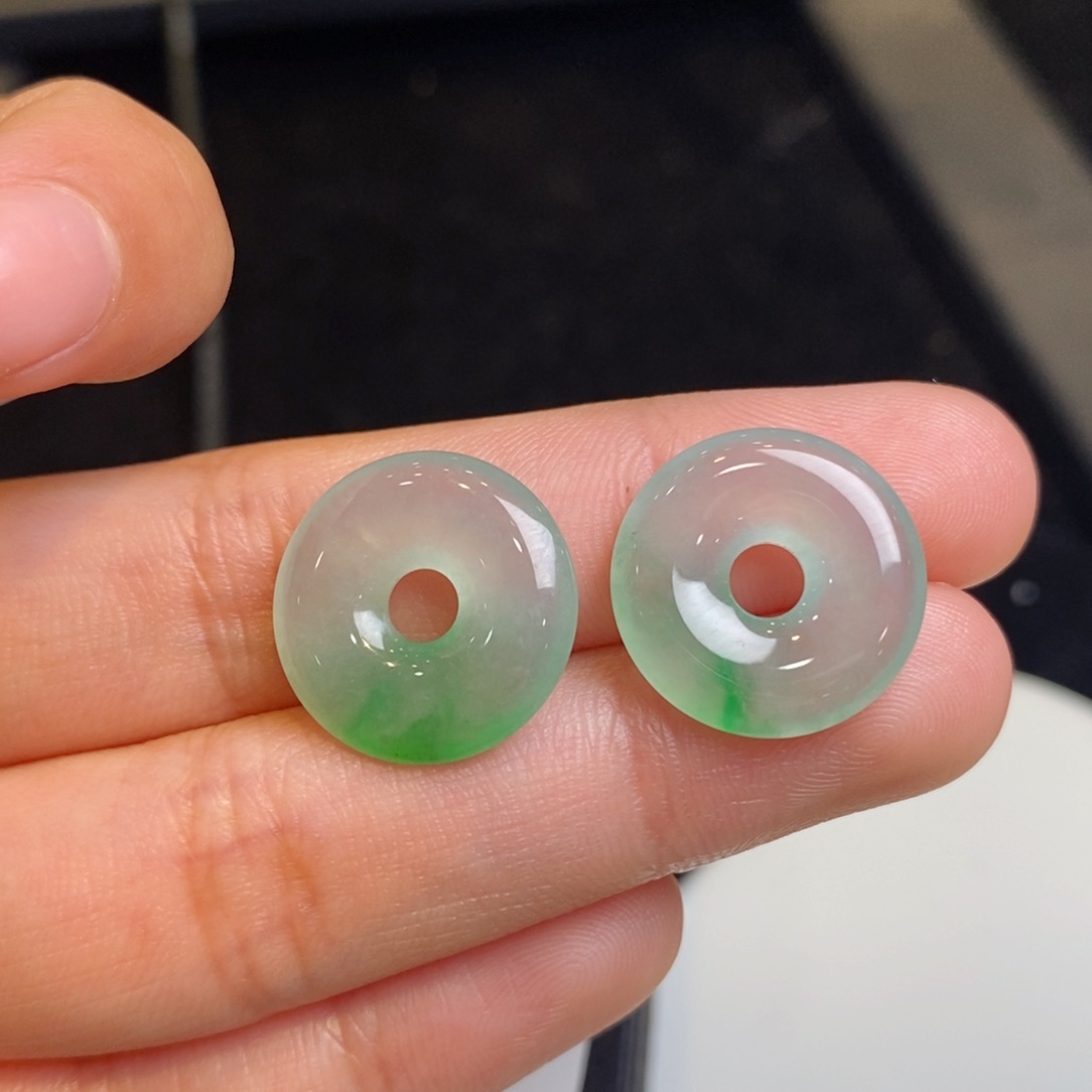 翡翠耳饰未镶嵌裸石甜甜圈