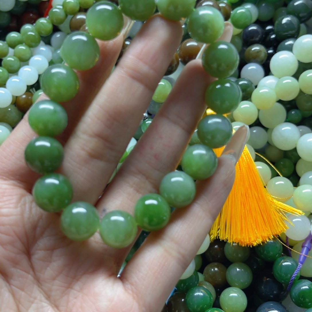 和田玉手串未镶嵌