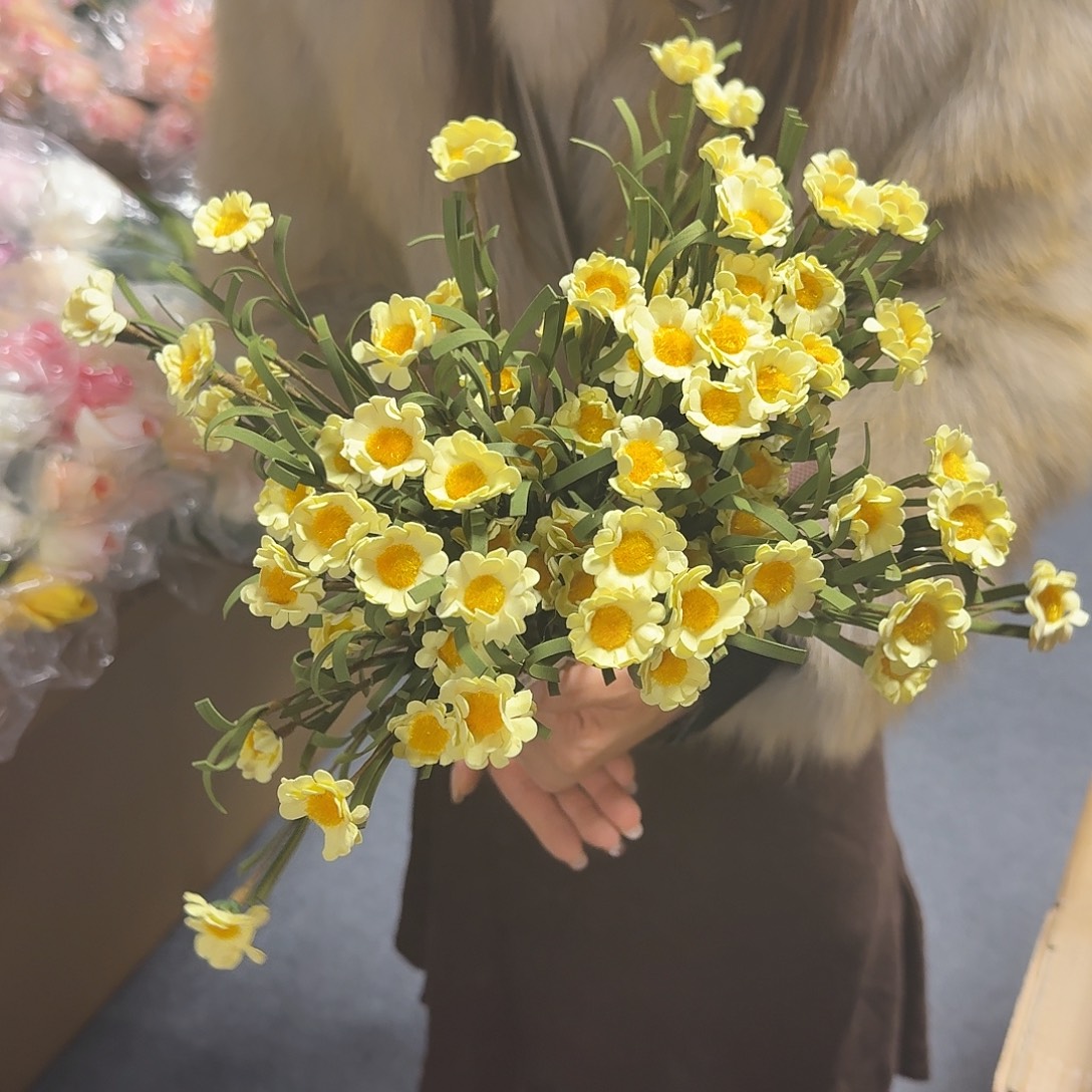 1号「闪购」仿真花，公主请下单