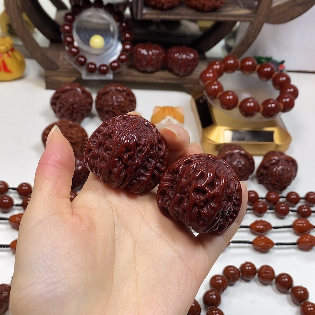 天***空橄榄核吊坠核桃核桃