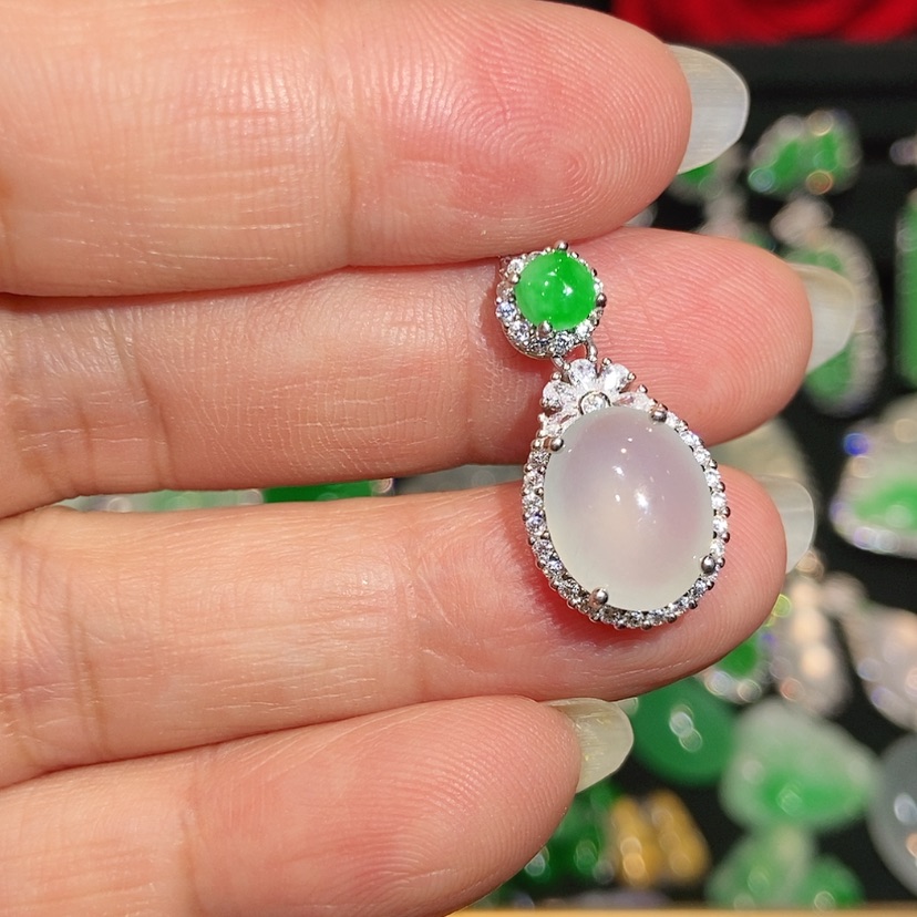 【闪购商品】颈饰未镶嵌翡翠天然翡翠