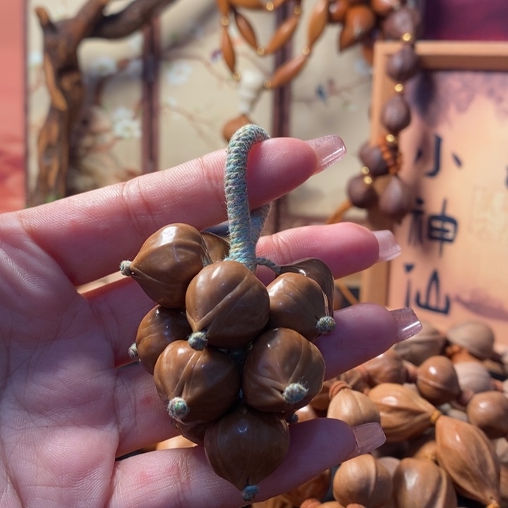 悦***曦橄榄核手串/手链蜜桃葡萄挂件