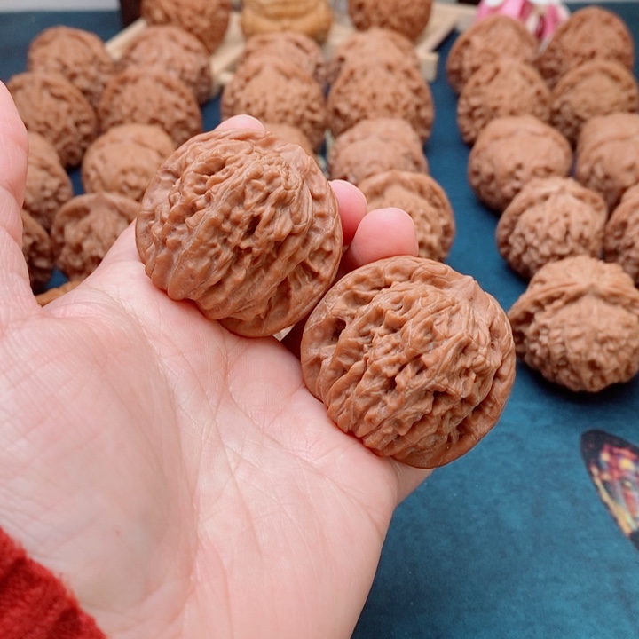 文玩核桃把件四座楼42