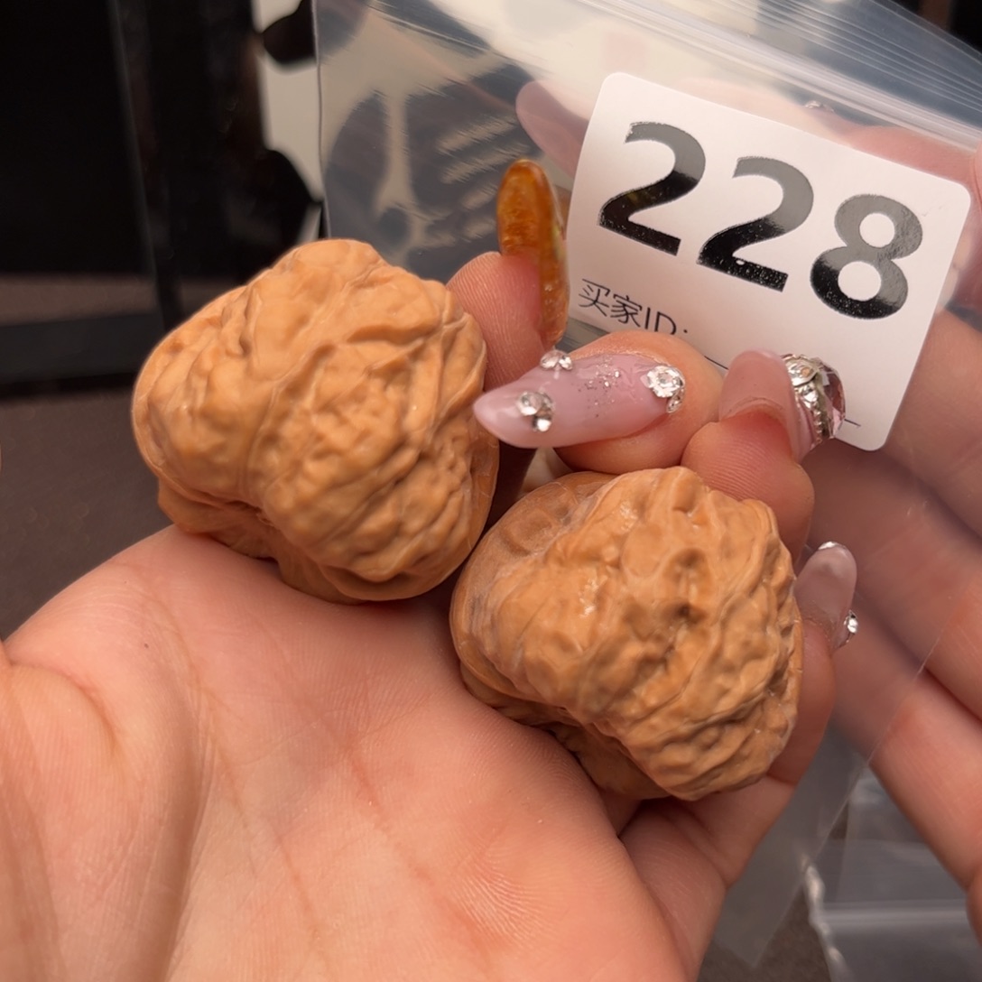 文玩核桃把件蛤蟆35加