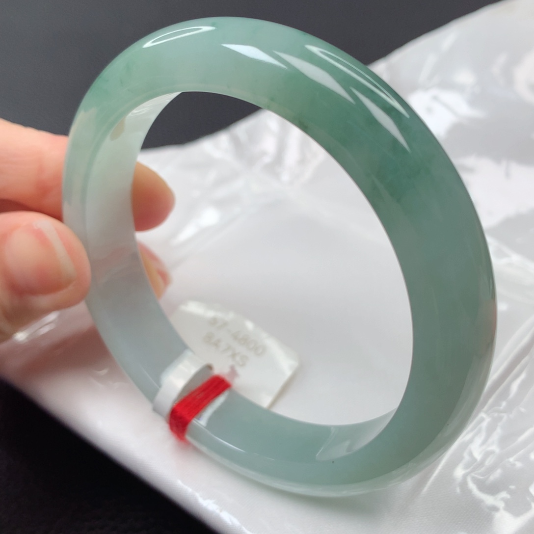 【闪购商品】翡翠手镯未镶嵌63号正圈xs56