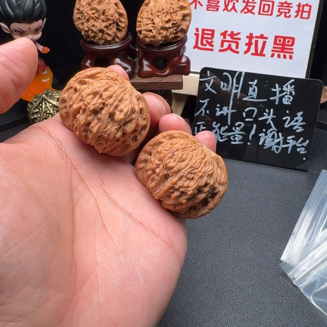 文玩核桃吊坠42+全品磨盘狮子头文玩核桃把件