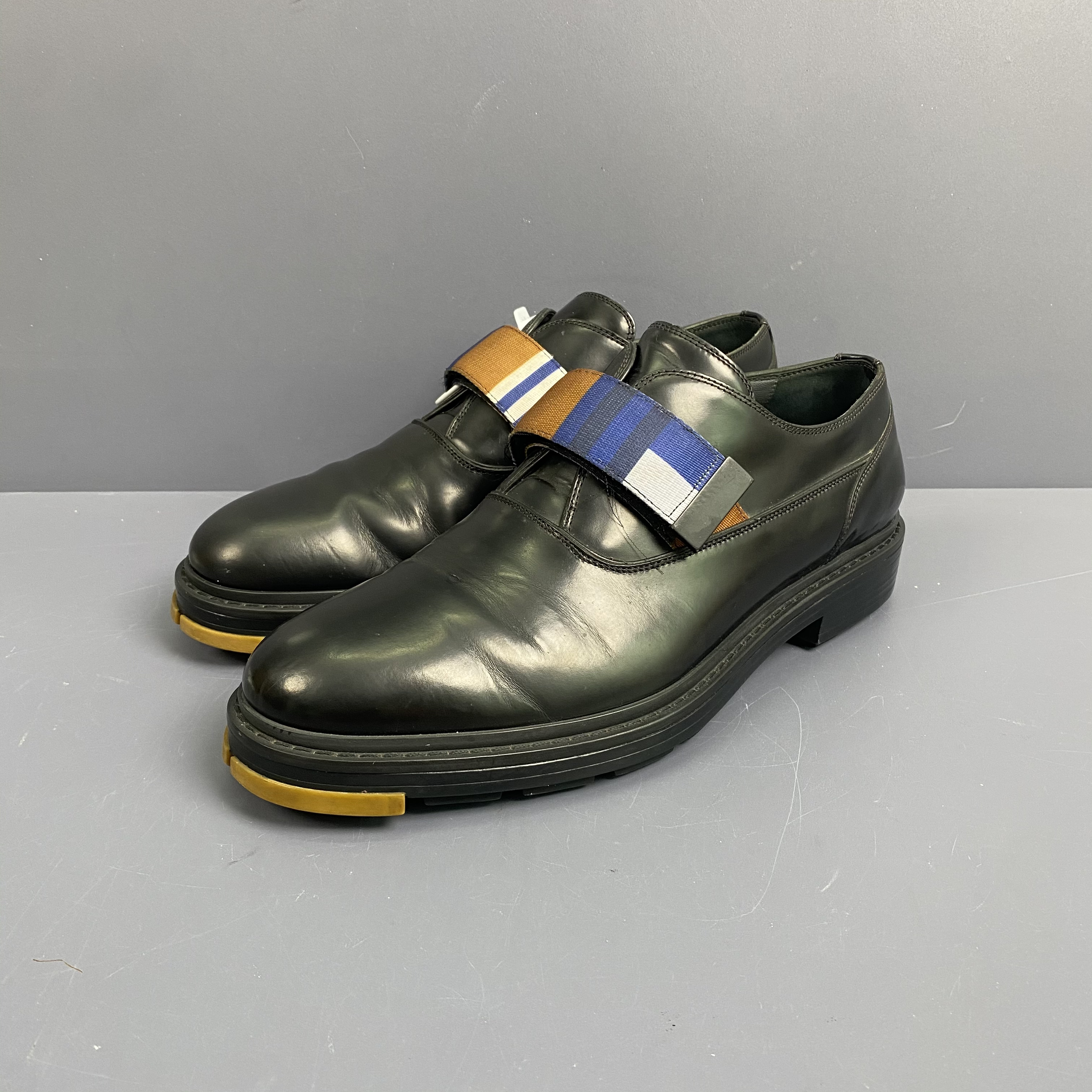 95新 DIOR/迪奥 41码 dior迪奥CD皮鞋 穿一两次 准新 秒价