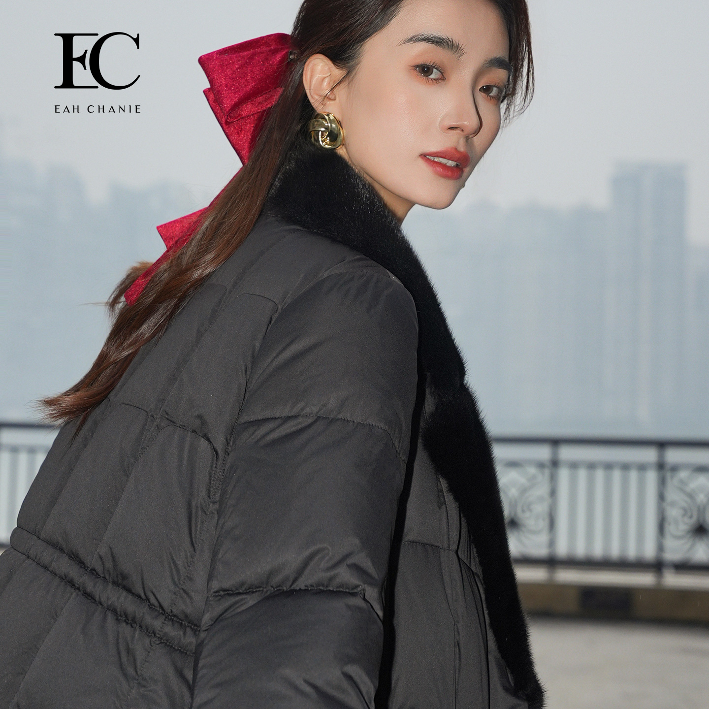 【商场同款】奕辰2025冬季新款水貂毛口鹅绒中长款系带9749YR328