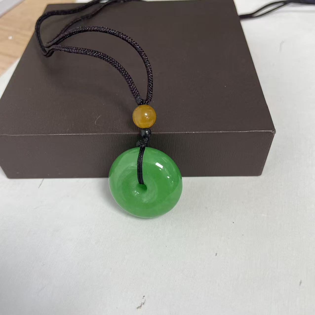 【大喜】浅绿圆扣吊坠KSU/WD2355精致吊坠女士多样性发一