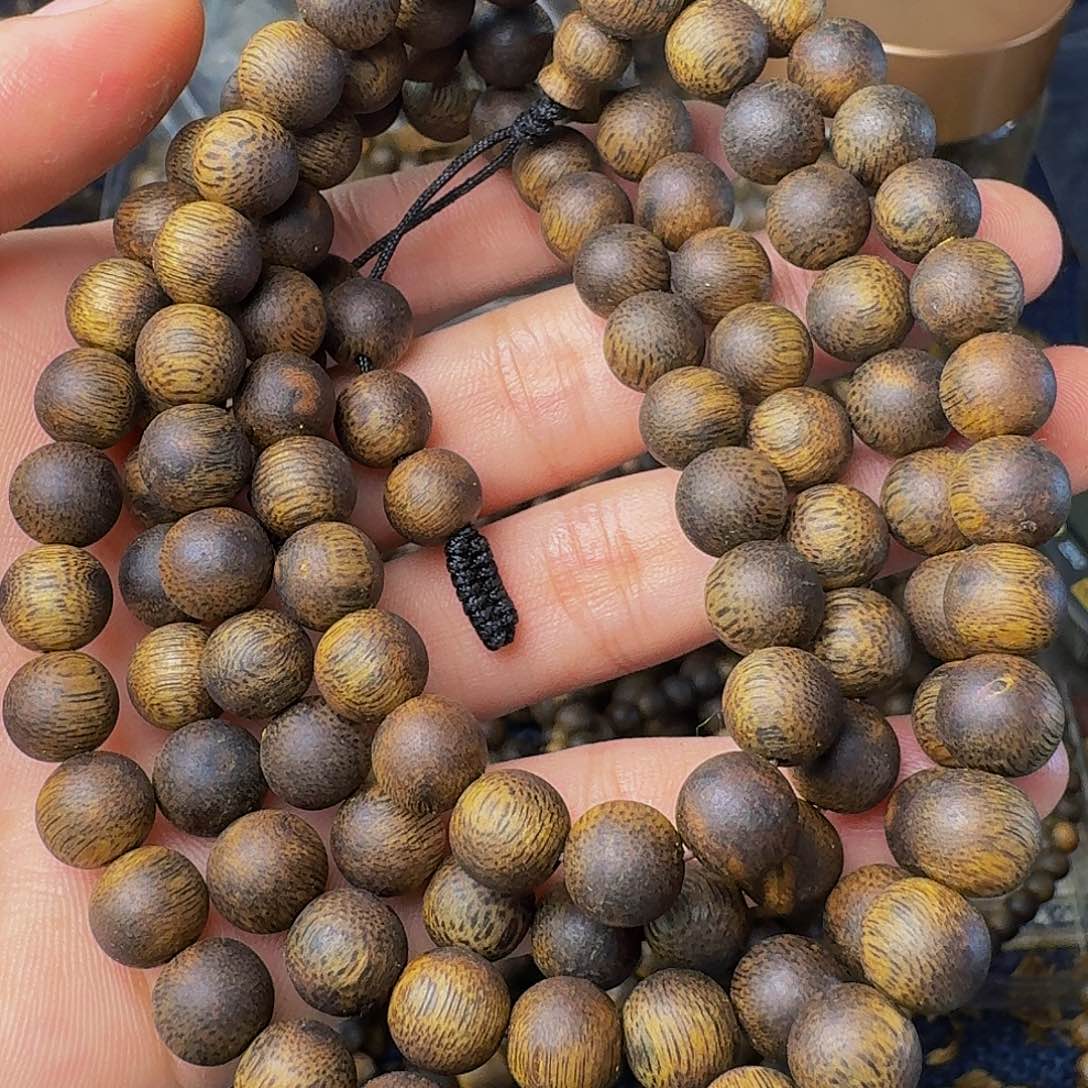 沉香手串卡八圆珠28克