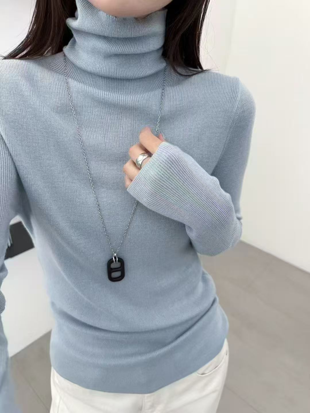 6023【芯炫女装】初雪~新款设计气质纯色时尚百搭高领打底上衣