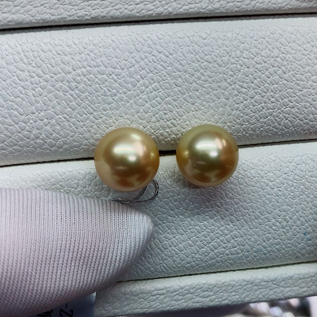 18K金镶嵌耳饰海水珍珠10-11