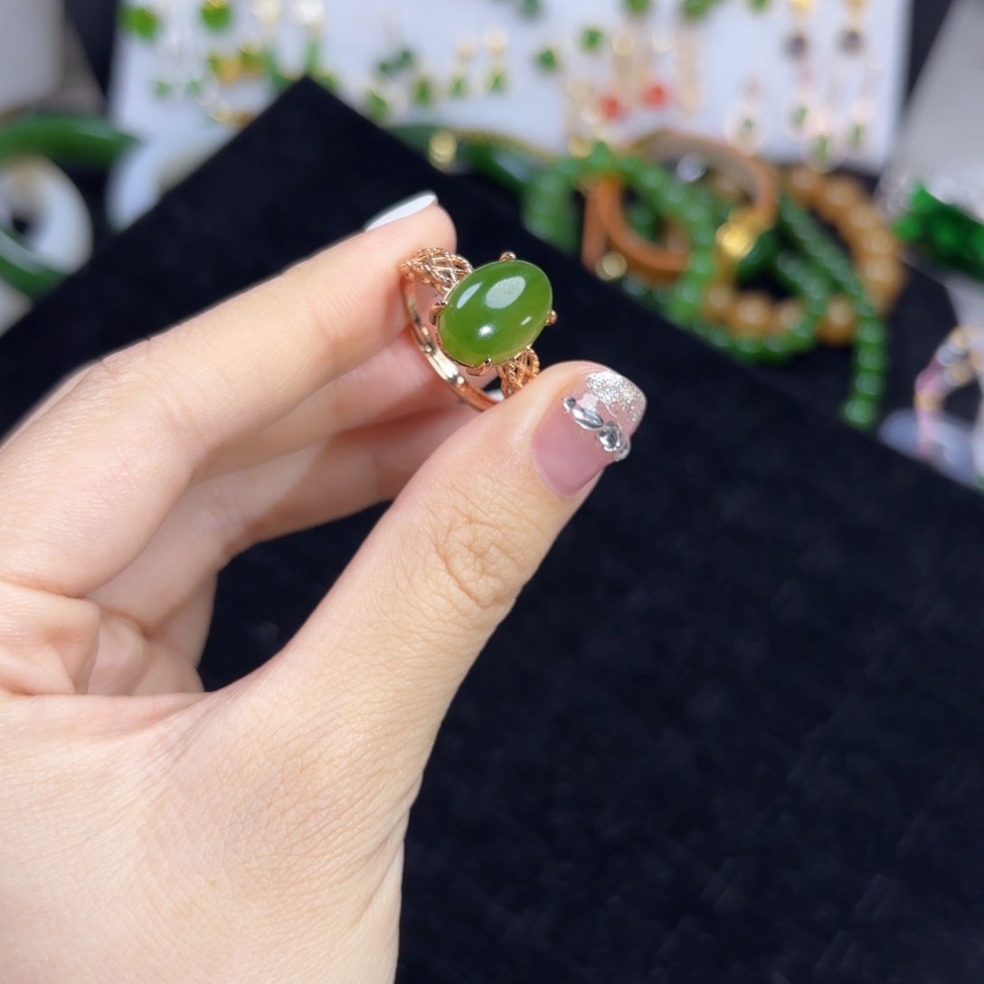 和田玉未镶嵌吊坠(不含链)