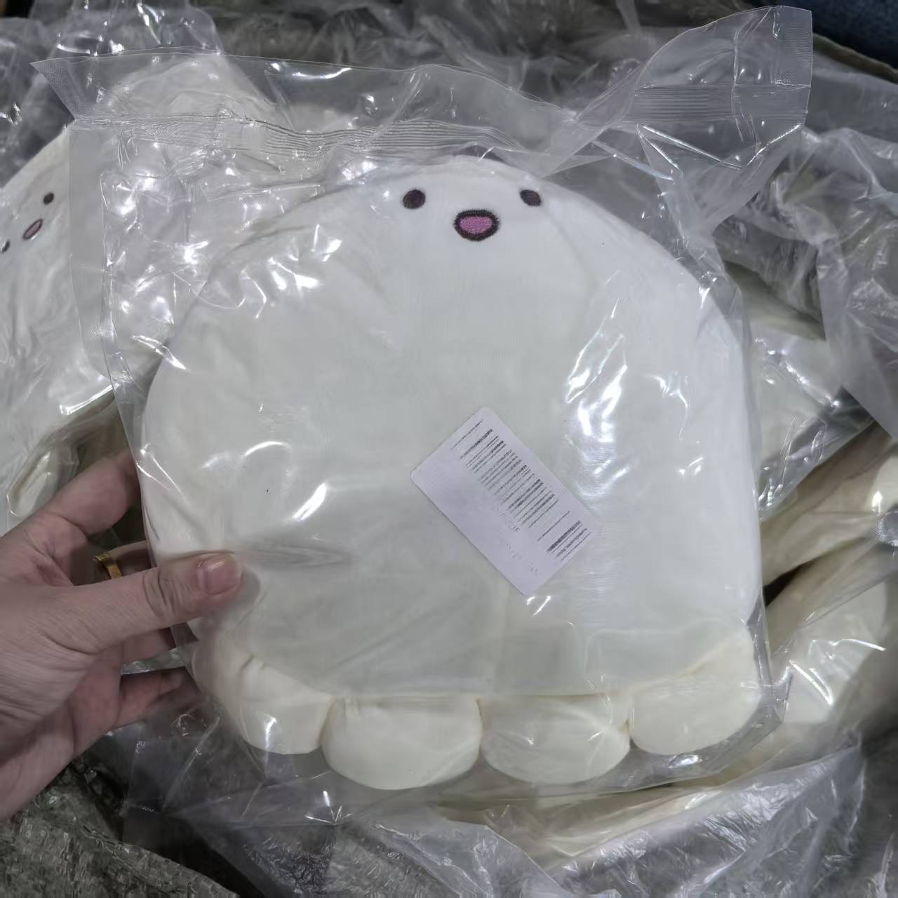 迷你白色小章鱼，发2个