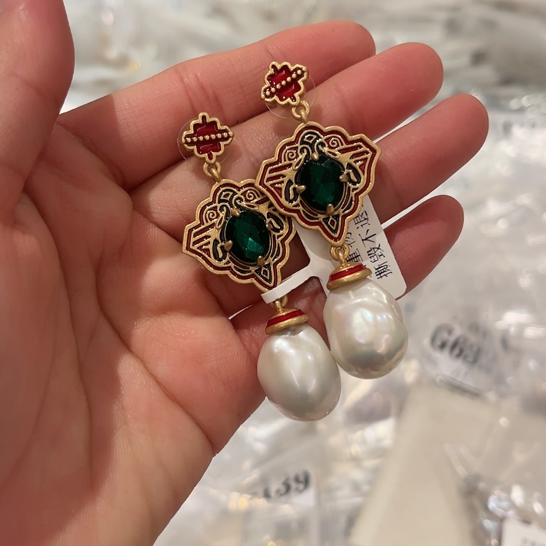 淡水珍珠耳饰合金