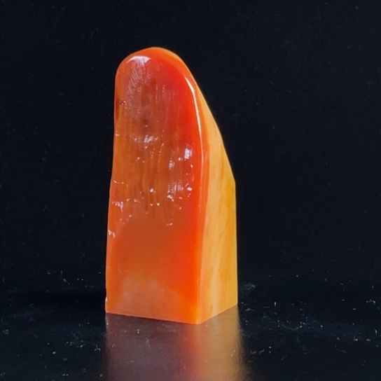 老挝石北部黄印石