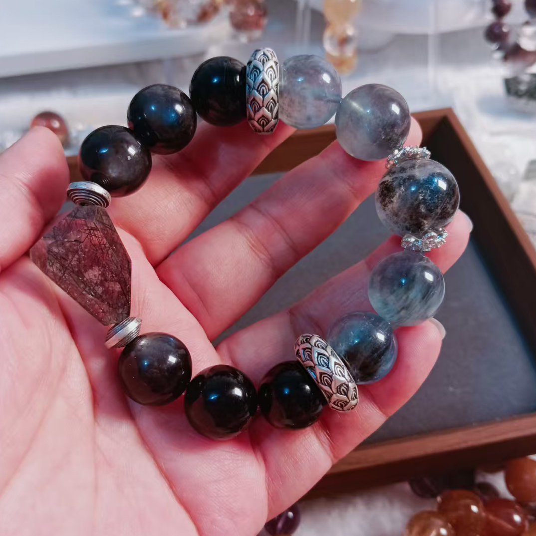 精品毕业级大卡鬼蓝黑爆闪恶魔地狱之眼海蓝宝手串黑发晶收藏级