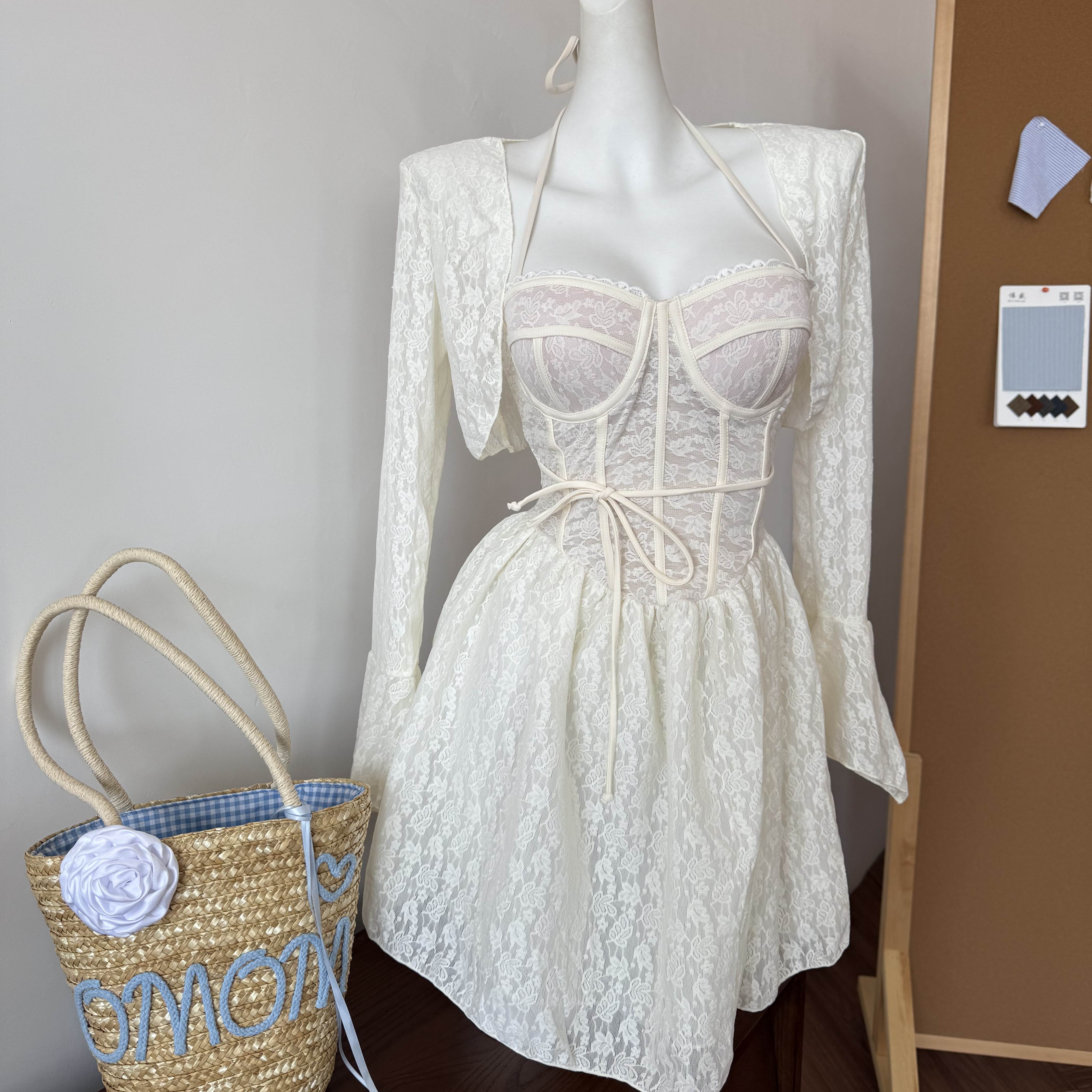 【法式鱼骨裙】挂脖式裙式泳衣收腰显瘦带罩衫海边温泉度假泳装5134