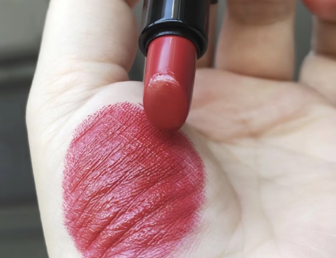 3C黑方管口红1.3g